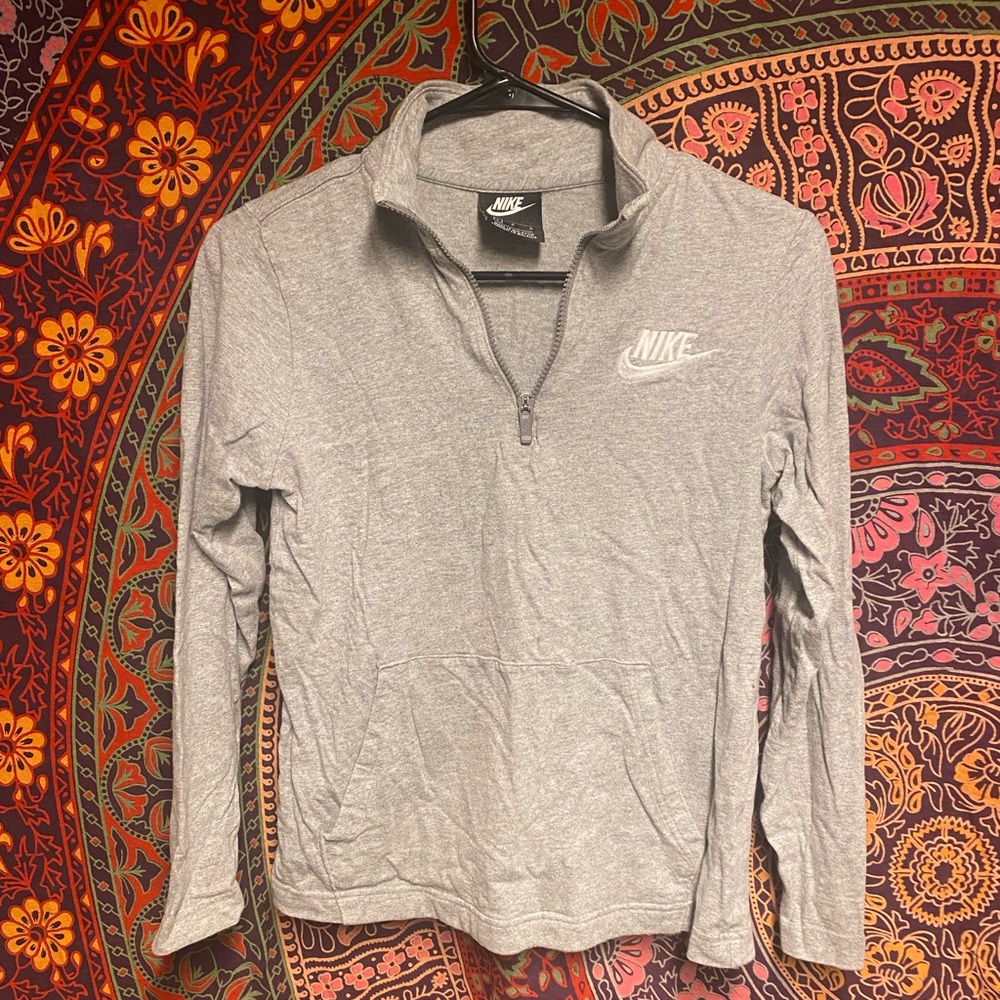 Nike youth 3/4 zip pullover